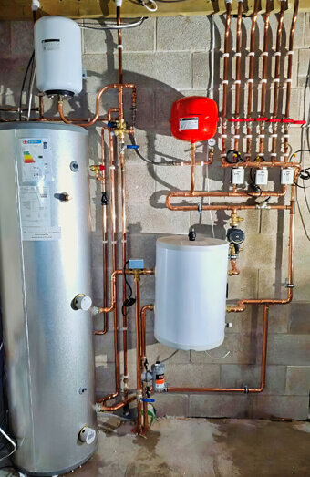 https://scarboroughplumber.com.au/uploads/2025/06/commercial-plumbing-915367.jpg